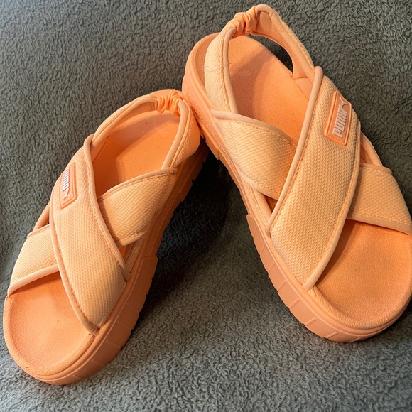 Puma Mayze Platform Sandals - Picture 3 of 4